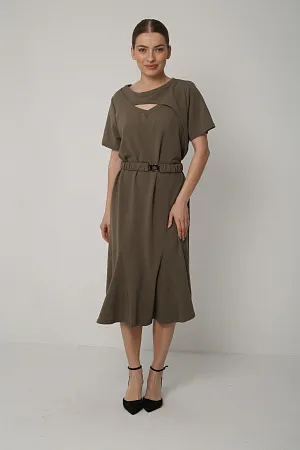 Платье с поясом