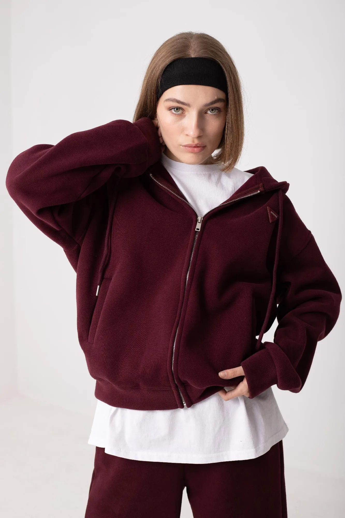 Худи oversize на молнии с капюшоном