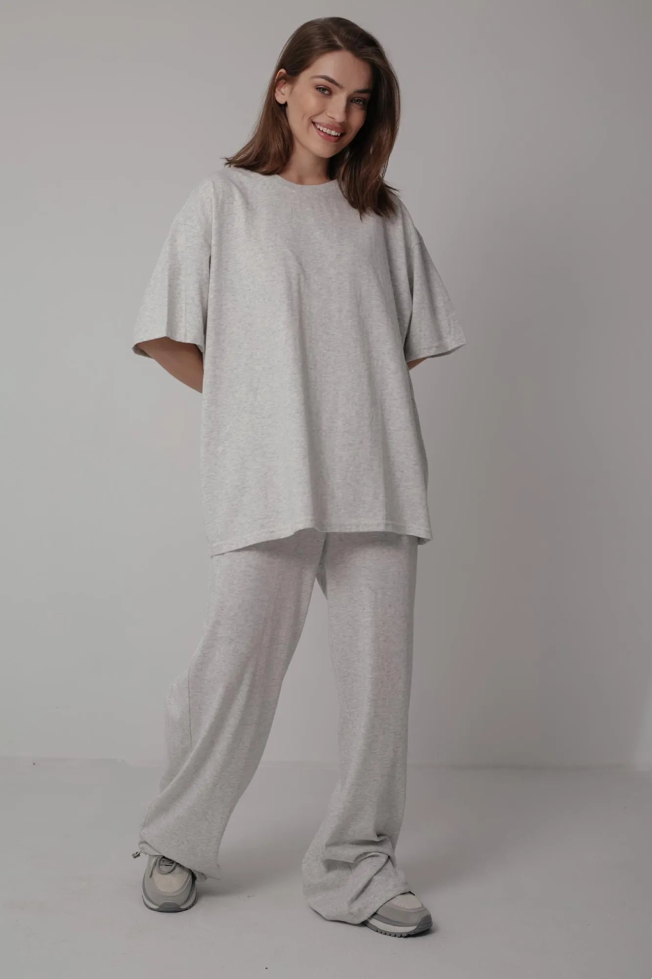 Костюм футболка и брюки oversize
