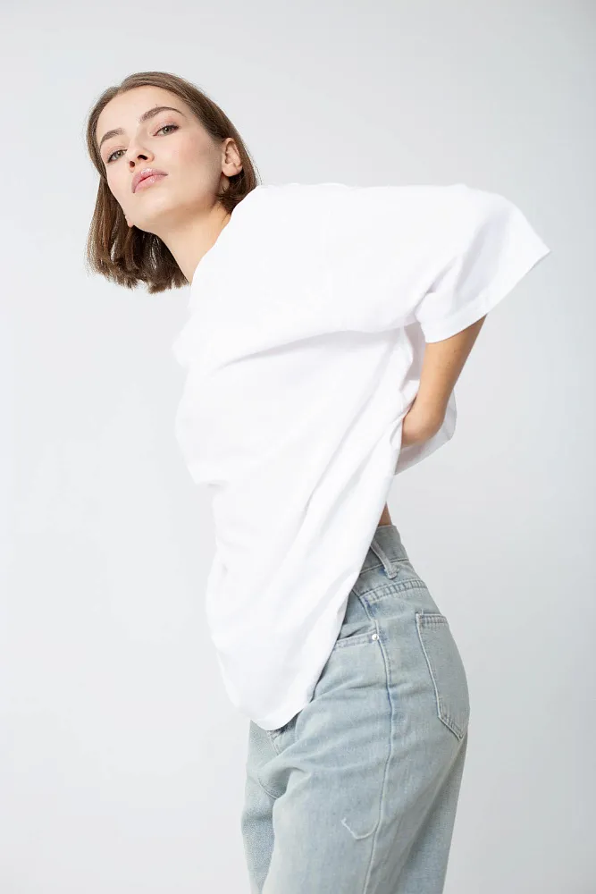 Футболка oversize свободного кроя из хлопка 