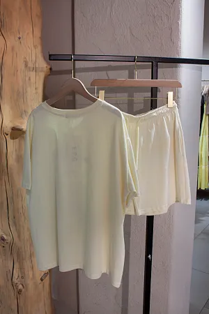 Костюм oversize футболка и шорты