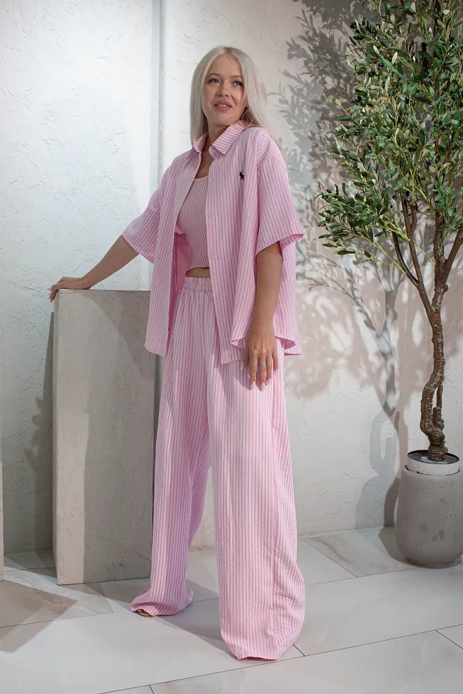 Костюм oversize рубашка, топ и брюки