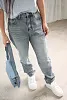 Джинсы Mom Fit