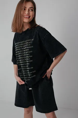 Костюм футболка и шорты