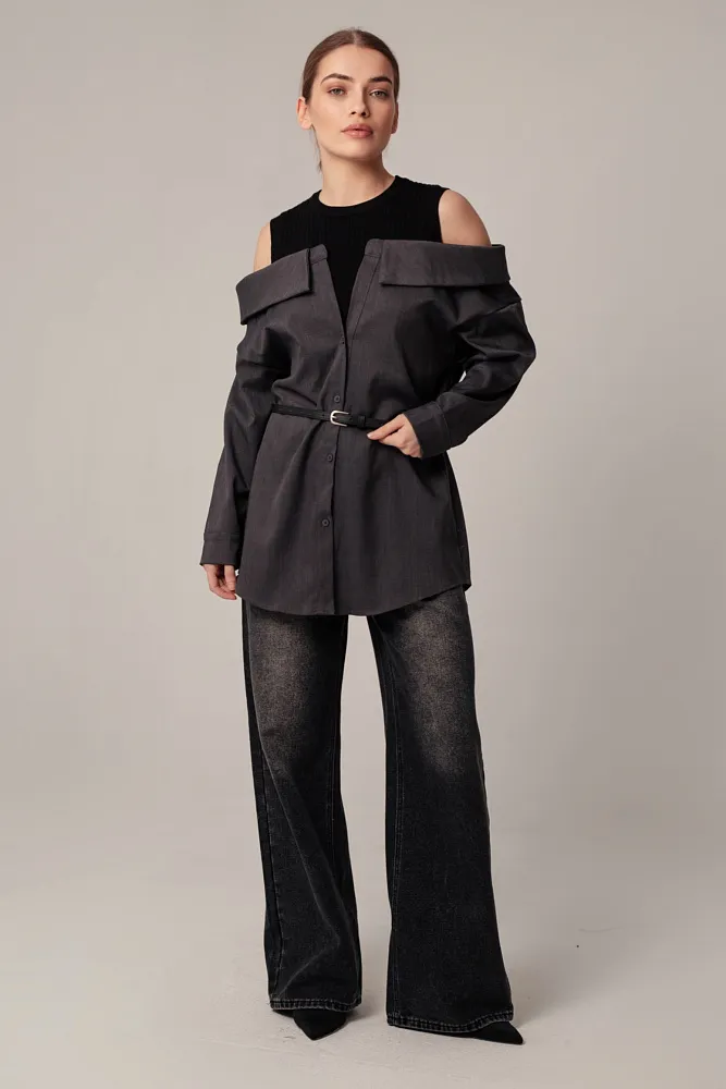 Рубашка с открытыми плечами oversize 