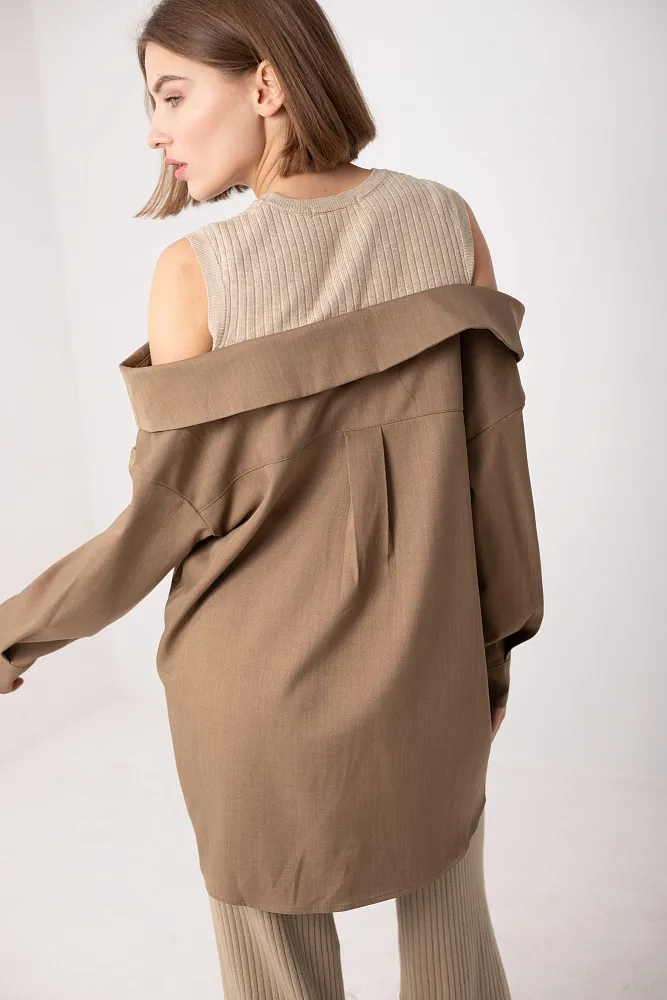 Рубашка с открытыми плечами oversize 