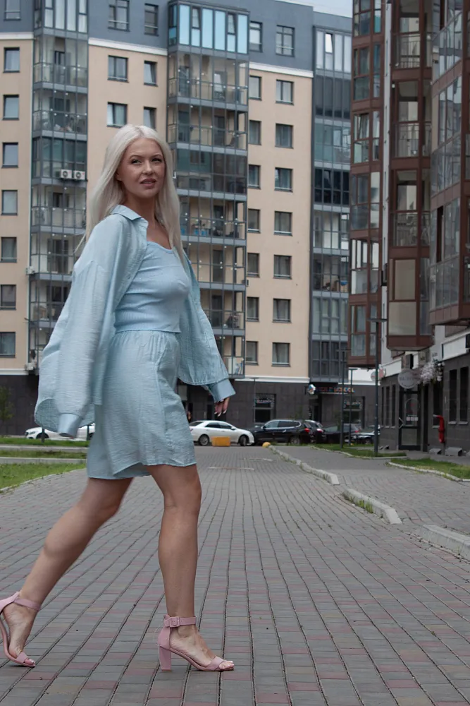 Костюм oversize рубашка, топ и шорты