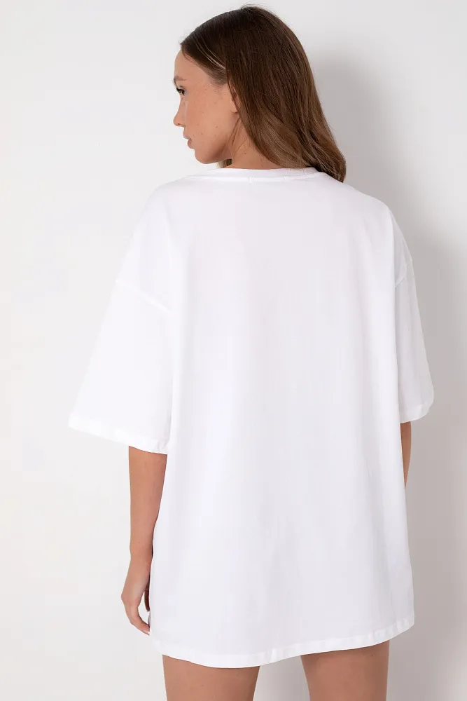 Футболка oversize с кристаллами