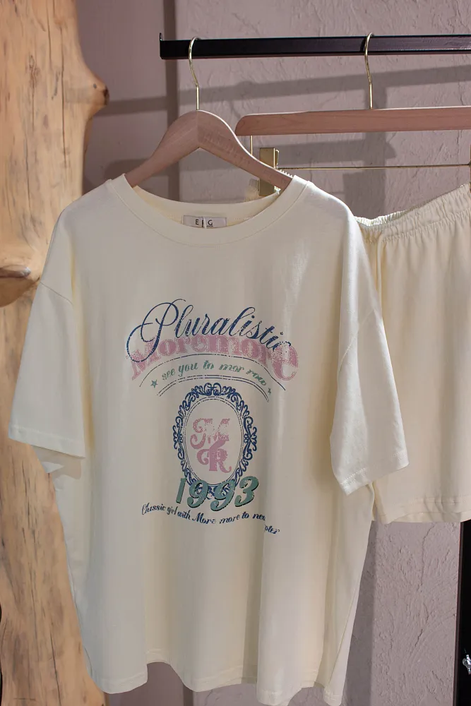 Костюм oversize футболка и шорты