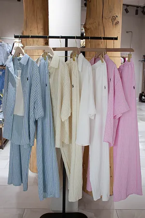 Костюм oversize рубашка, топ и брюки