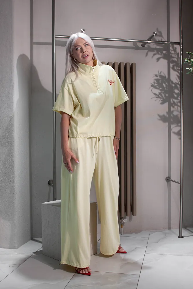 Костюм oversize футболка и брюки