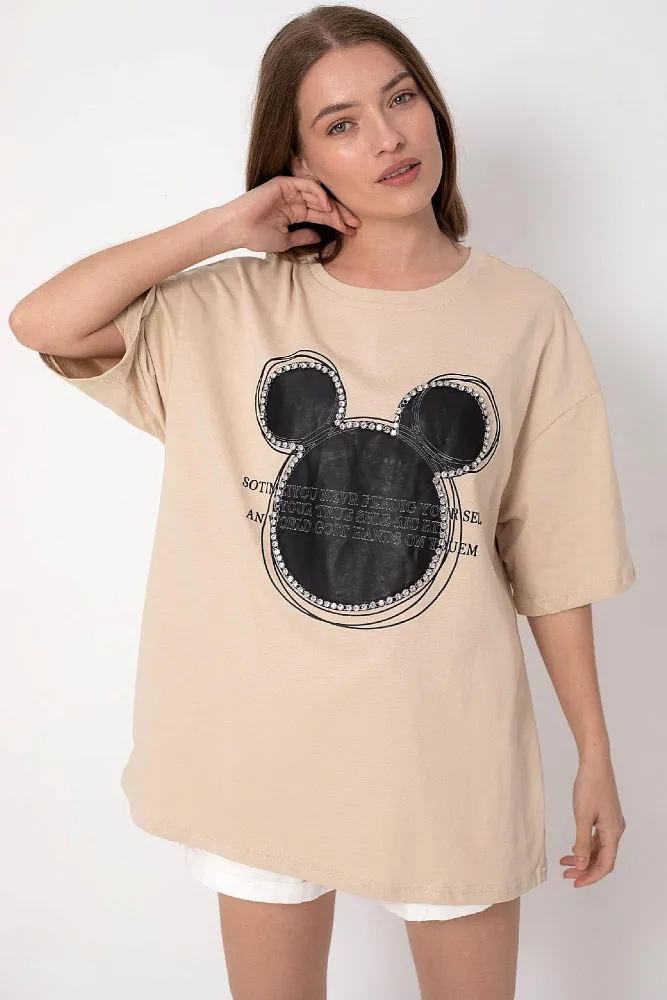 Футболка oversize с кристаллами