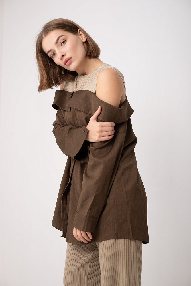 Рубашка с открытыми плечами oversize 
