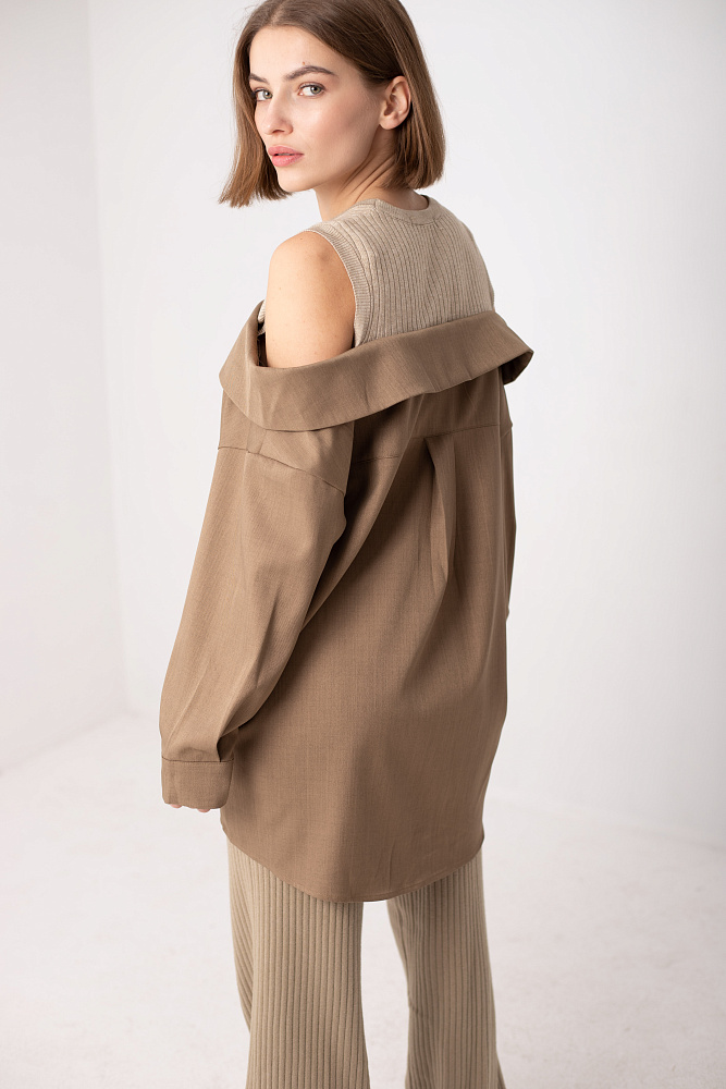 Рубашка с открытыми плечами oversize 