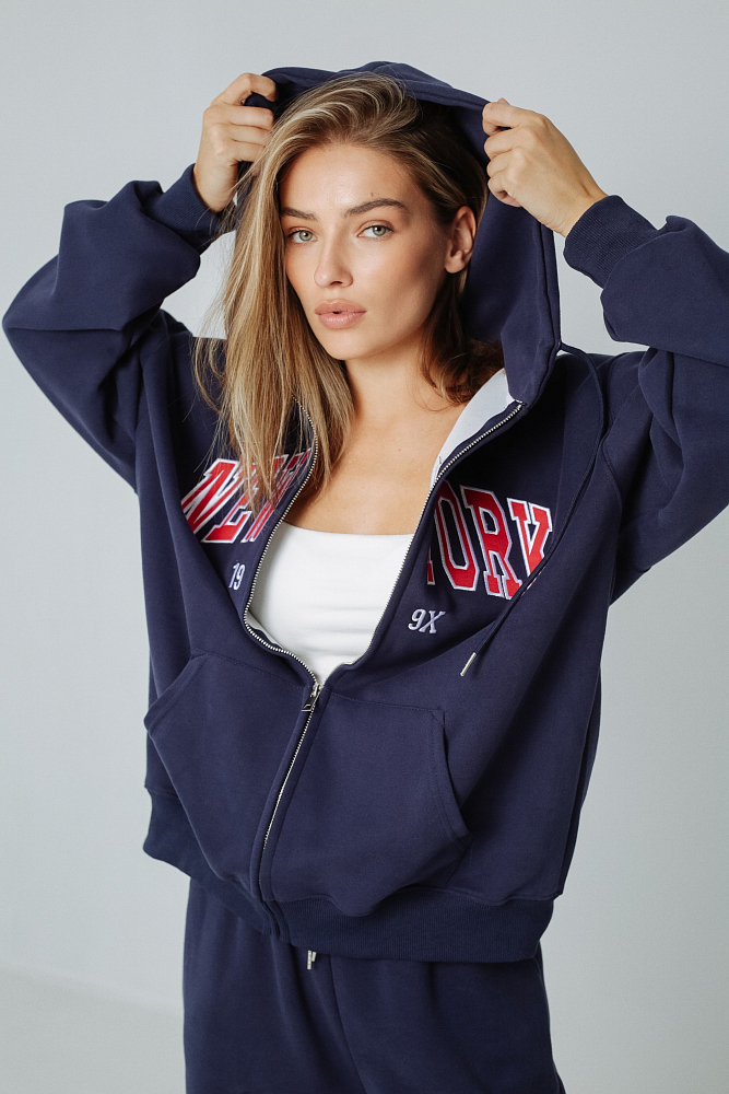 КОСТЮМ ОВЕРСАЙЗ С ПРИНТОМ