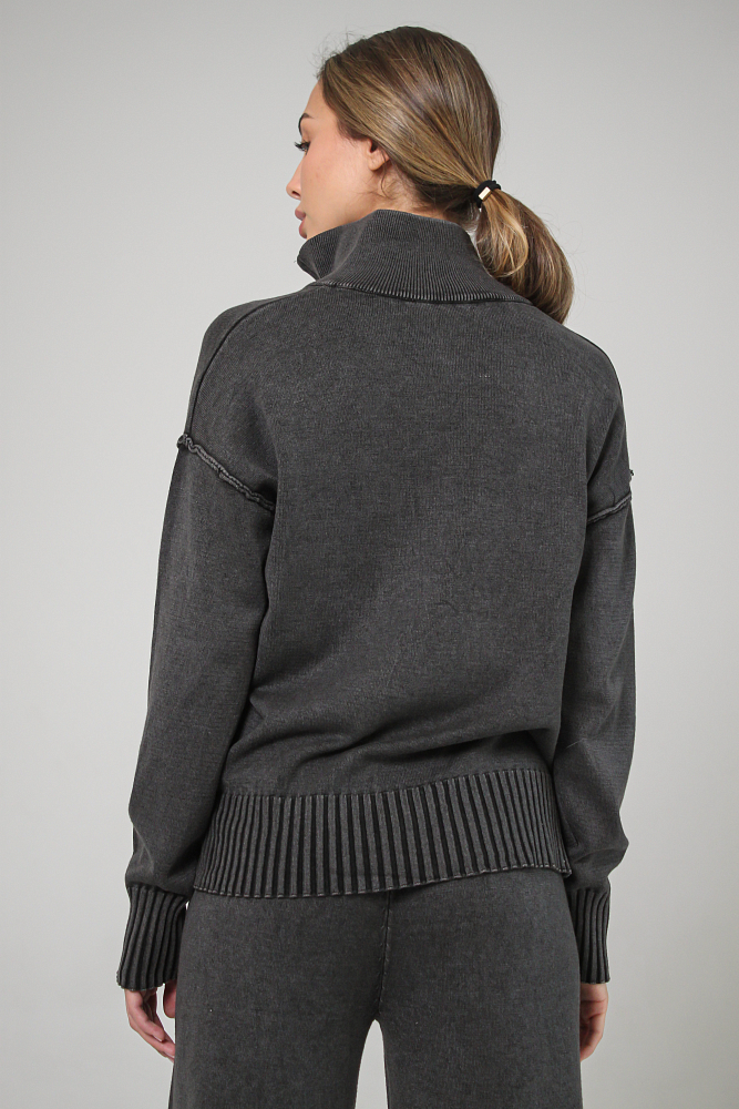 КОСТЮМ ТРИКОТАЖНЫЙ ОВЕРСАЙЗ