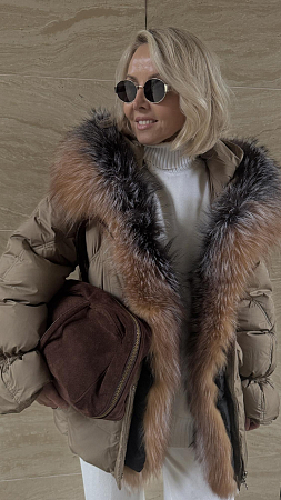 ПУХОВИК С НАТУРАЛЬНЫМ МЕХОМ