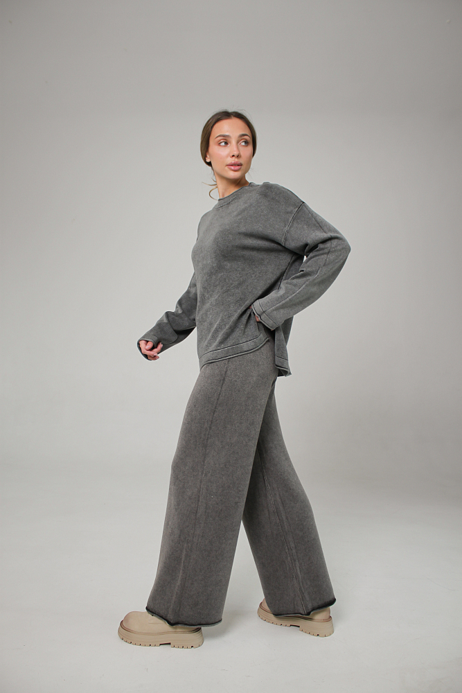 КОСТЮМ ТРИКОТАЖНЫЙ ОВЕРСАЙЗ