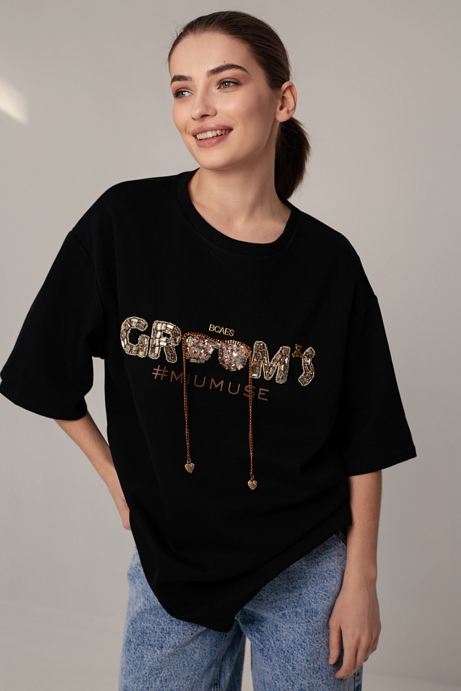 Футболка oversize с цепочкой