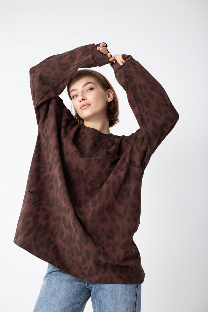 Лонгслив oversize свободного кроя