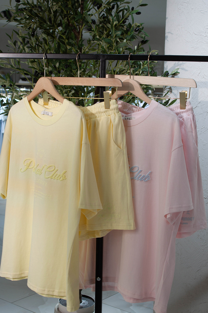 Костюм oversize футболка и шорты