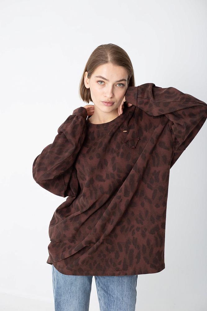 Лонгслив oversize свободного кроя