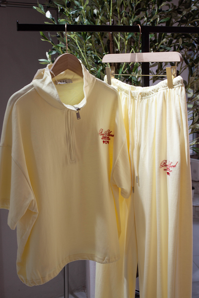 Костюм oversize футболка и брюки