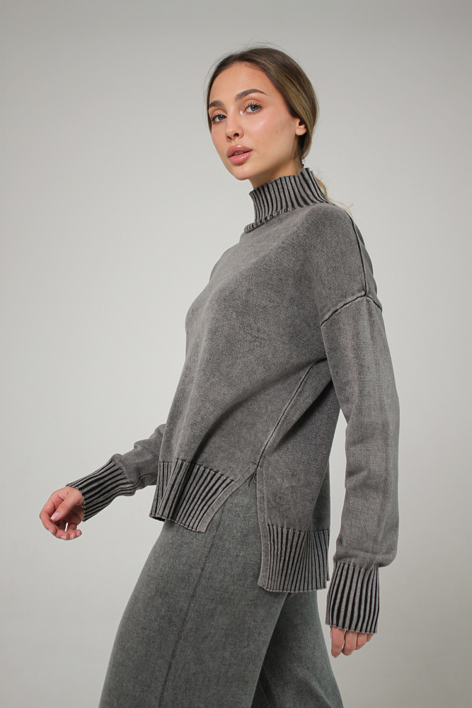 КОСТЮМ ТРИКОТАЖНЫЙ ОВЕРСАЙЗ