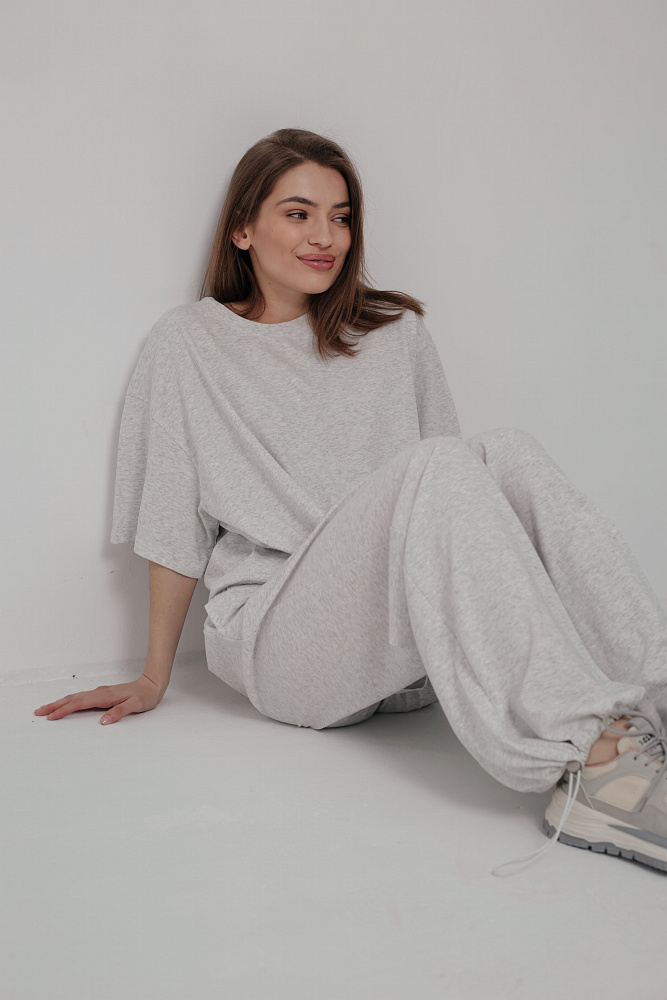 Костюм футболка и брюки oversize