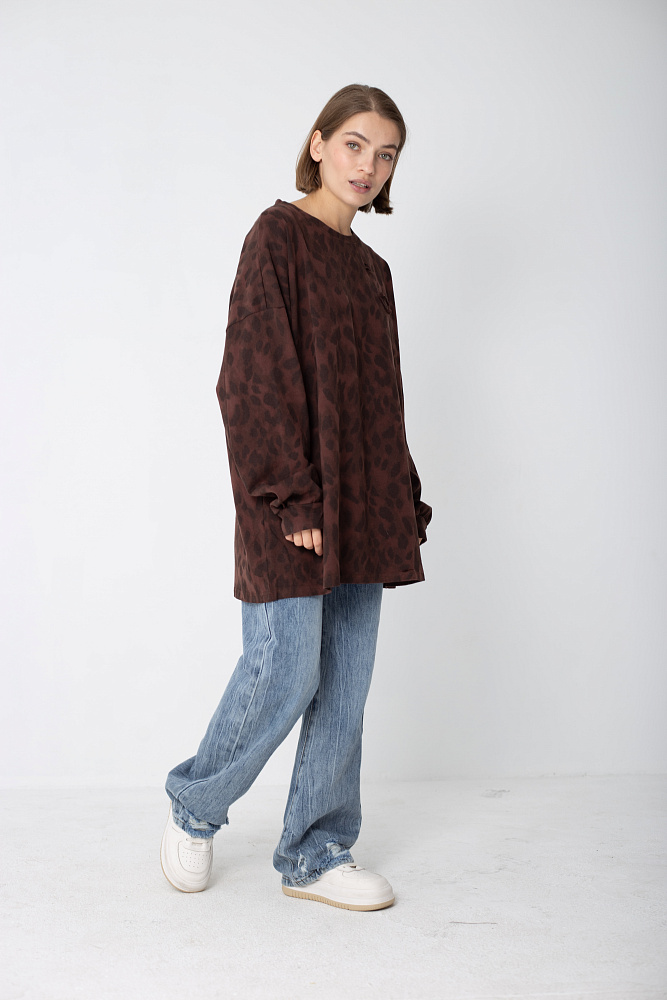 Лонгслив oversize свободного кроя