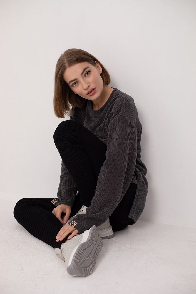 Лонгслив удлиненный oversize