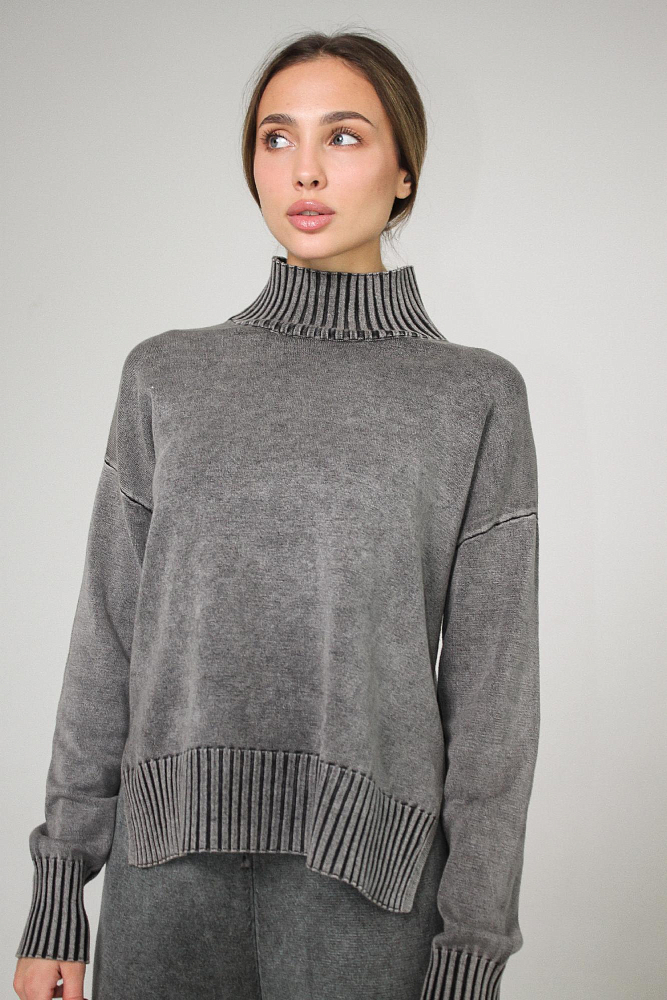 КОСТЮМ ТРИКОТАЖНЫЙ ОВЕРСАЙЗ