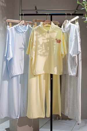 Костюм oversize футболка и брюки