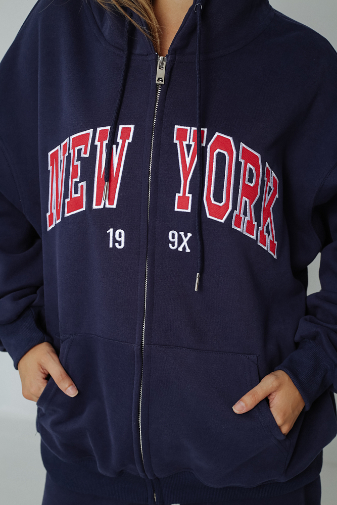 КОСТЮМ ОВЕРСАЙЗ С ПРИНТОМ