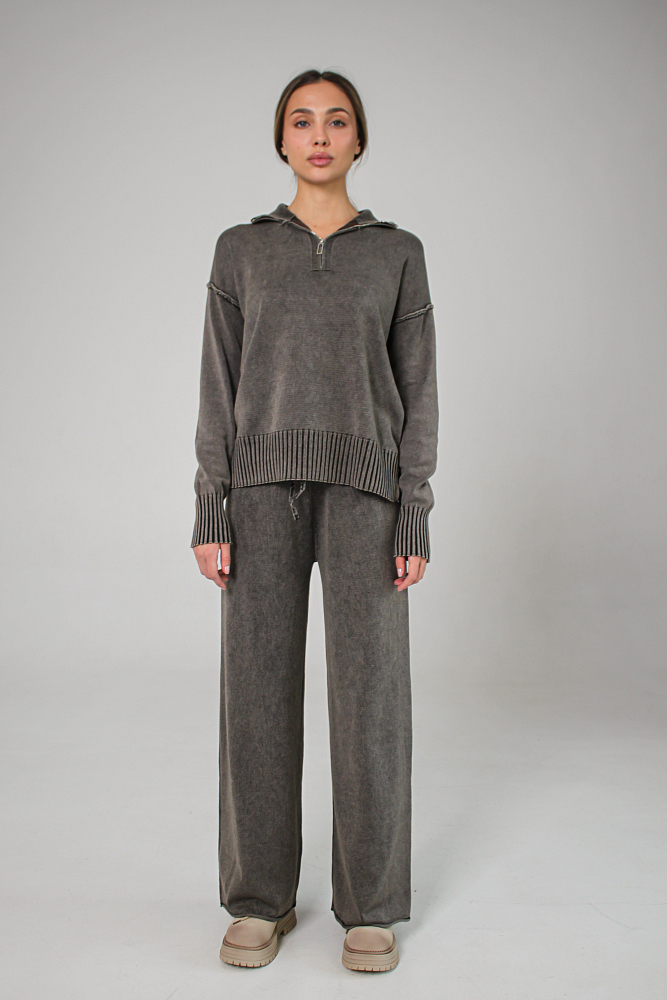 КОСТЮМ ТРИКОТАЖНЫЙ ОВЕРСАЙЗ