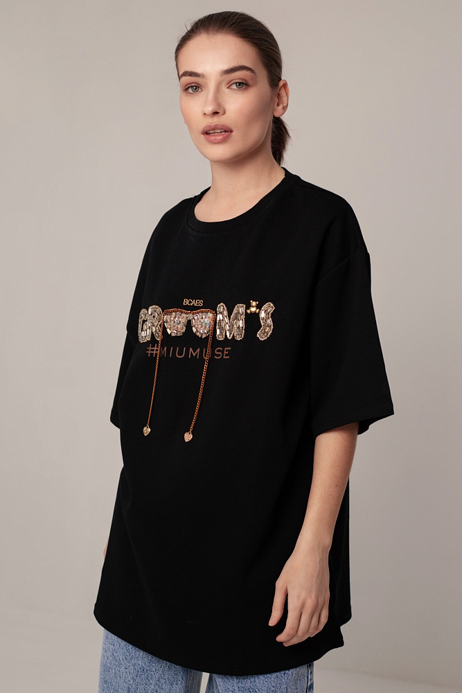 Футболка oversize с цепочкой
